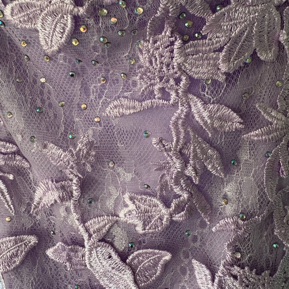 Elegant Lavender Lace Mini Homecoming Dress - Picture 5 of 9